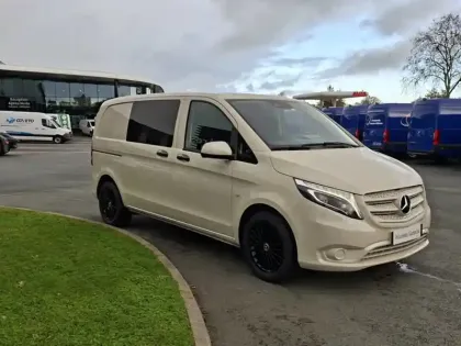 Photo 6 Mercedes Vito 114 CDI Mixto Compact Pro