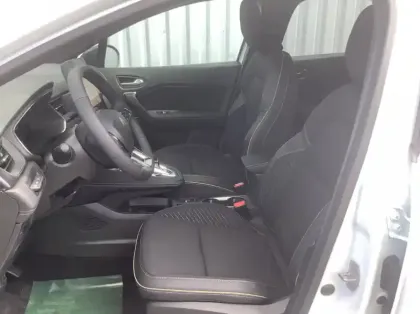 Photo 10 Renault Symbioz Nouveau E-Tech full hybrid 145 Iconic