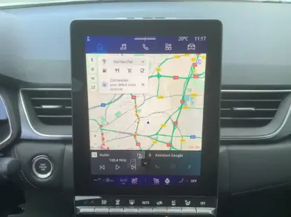 Photo 14 Renault Symbioz Nouveau E-Tech full hybrid 145 Iconic