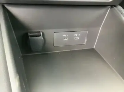 Photo 20 Renault Symbioz Nouveau E-Tech full hybrid 145 Iconic