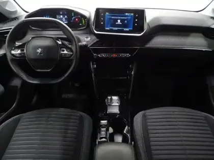 Photo 5 Peugeot 208  e- 136ch Style