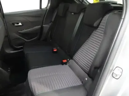 Photo 7 Peugeot 208  e- 136ch Style