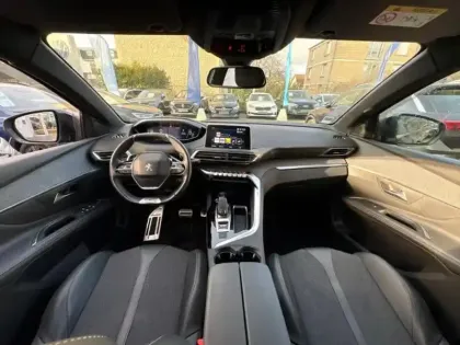 Photo 10 Peugeot 5008  1.6 PureTech 180ch S&S GT Line EAT8