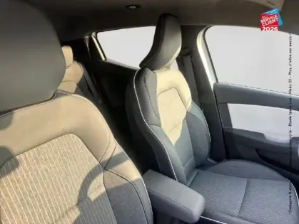 Photo 4 Renault Clio  1.6 E-Tech 145ch full hybrid Techno