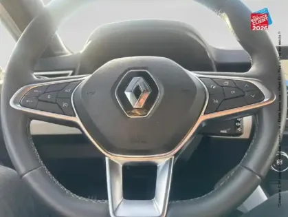 Photo 11 Renault Clio  1.6 E-Tech 145ch full hybrid Techno