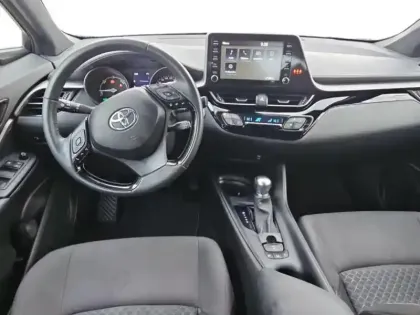Photo 8 Toyota C-HR  122h Dynamic 2WD E-CVT MC19