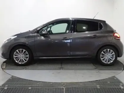 Photo 4 Peugeot 208  1.2 PureTech 82ch E6.c Allure 5p