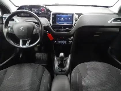 Photo 5 Peugeot 208  1.2 PureTech 82ch E6.c Allure 5p