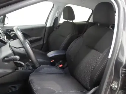 Photo 6 Peugeot 208  1.2 PureTech 82ch E6.c Allure 5p