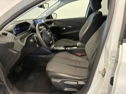 Photo 7 Peugeot 208  1.2 PureTech 100ch S&S Allure EAT8