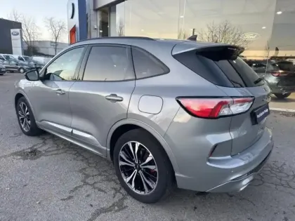 Photo 6 Ford Kuga Gén. III Ph1 ST-Line X 5