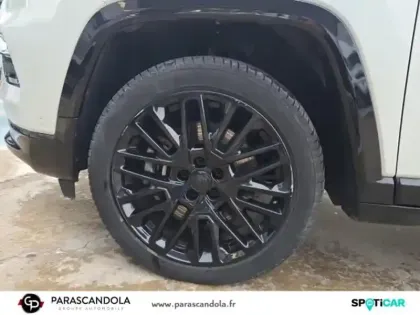 Photo 8 Jeep Compass  1.3 Turbo T4 240ch PHEV 4xe S AT6 eAWD