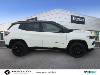 Photo 3 Jeep Compass  1.3 Turbo T4 240ch PHEV 4xe S AT6 eAWD