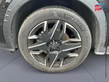 Photo 24 Peugeot 5008  Hybrid 145ch GT e-DCS6