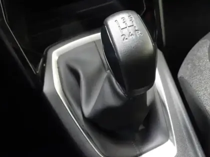 Photo 14 Peugeot 208  1.2 PureTech 75ch S&S Active Business