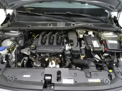 Photo 10 Peugeot 208  1.2 PureTech 75ch S&S Active Business