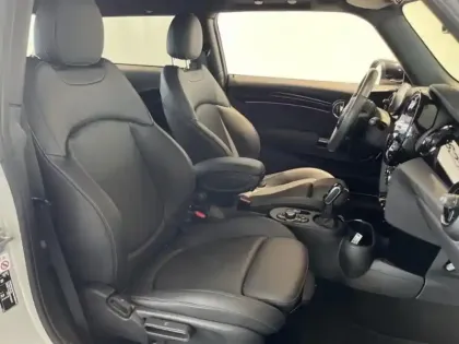 Photo 8 Mini Mini  Cooper SE 184ch Edition Premium BVA 5CV