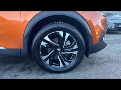 Photo 10 Peugeot 2008  e- 136ch Style