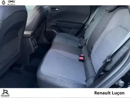 Photo 3 Renault Captur  1.6 E-Tech full hybrid 145ch Techno
