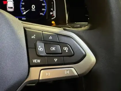 Photo 9 Volkswagen Polo  1.0 TSI 116ch R-Line DSG7