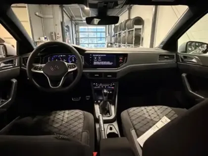 Photo 6 Volkswagen Polo  1.0 TSI 116ch R-Line DSG7