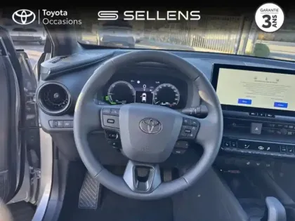 Photo 8 Toyota C-HR  2.0 Hybride Rechargeable 225ch Design MY25