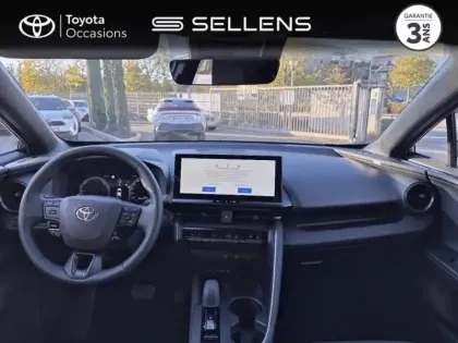 Photo 7 Toyota C-HR  2.0 Hybride Rechargeable 225ch Design MY25