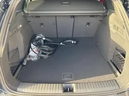 Photo 8 Audi Q6 E-tron  e-tron 306ch performance S line