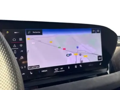 Photo 11 Audi Q6 E-tron  e-tron 306ch performance S line