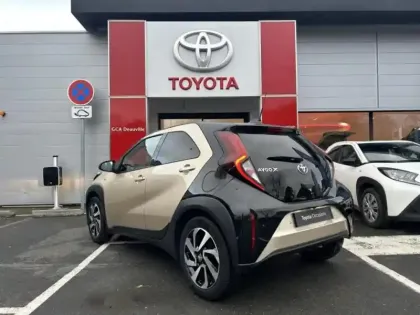 Photo 3 Toyota Aygo  X 1.0 VVT-i 72ch Design S-CVT MY23