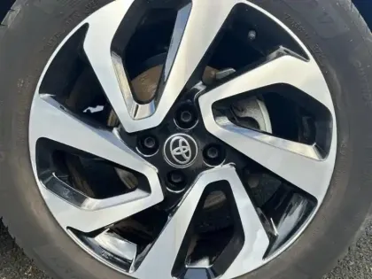 Photo 5 Toyota Aygo  X 1.0 VVT-i 72ch Design S-CVT MY23