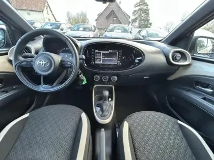 Photo 6 Toyota Aygo  X 1.0 VVT-i 72ch Design S-CVT MY23