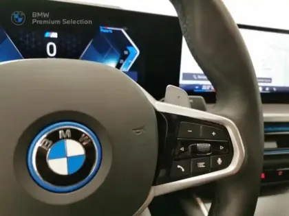 Photo 13 BMW Serie 3 Série 3 330eA 292ch M Sport