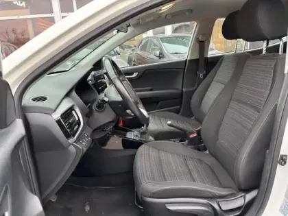 Photo 10 Kia Stonic  1.0 T-GDi 100ch Active