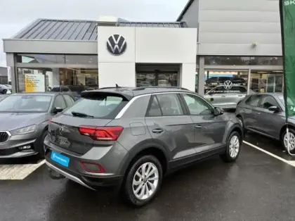 Photo 2 Volkswagen T-roc  1.0 TSI 110ch Life