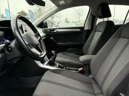 Photo 8 Volkswagen T-roc  1.0 TSI 110ch Life