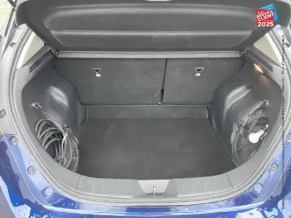 Photo 13 Nissan Leaf  150ch 40kWh Acenta 22