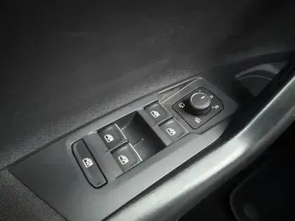 Photo 11 Volkswagen Polo  1.0 TSI 110ch Style DSG7