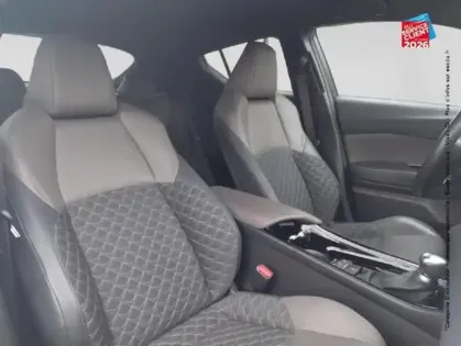 Photo 4 Toyota C-HR  184h Distinctive 2WD E-CVT MY20