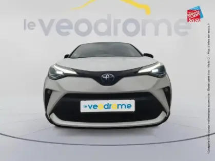 Photo 16 Toyota C-HR  184h Distinctive 2WD E-CVT MY20 Sieges chauf GPS Camera Attelage