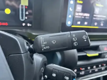 Photo 14 Fiat Grande Panda  1.2 Hybrid 100ch La Prima eDCT6