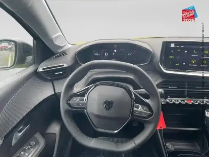 Photo 26 Peugeot 208  1.2 Hybrid 110ch Allure e-DCS6