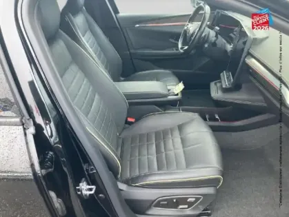 Photo 4 Renault Megane  E-Tech Electric EV60 220ch Iconic super charge