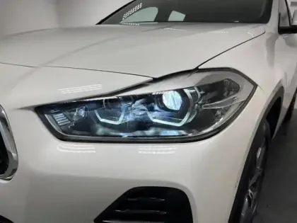 Photo 9 BMW X2  sDrive18dA 150ch Business Design Euro6d-T