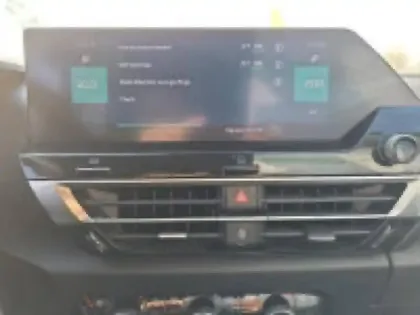 Photo 14 Citroën C4  Moteur électrique 136ch (100 kW) Feel Pack Automatique