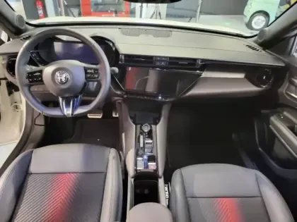 Photo 12 Alfa Romeo Junior  Elettrica 156ch Speciale