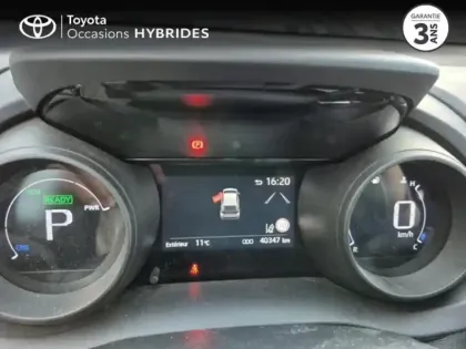 Photo 13 Toyota Yaris  116h Design 5p MY22