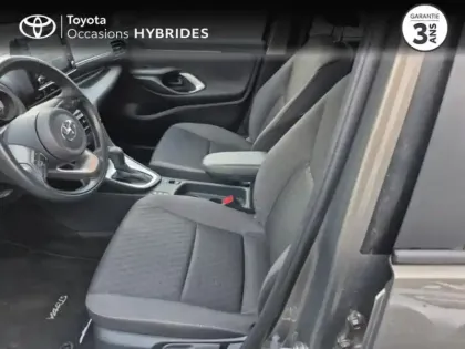 Photo 10 Toyota Yaris  116h Design 5p MY22