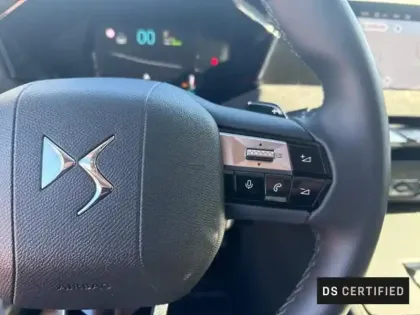 Photo 14 DS DS 4  PLUG-IN HYBRID 225ch Ligne d Or