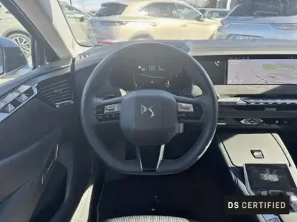 Photo 11 DS DS 4  PLUG-IN HYBRID 225ch Ligne d Or